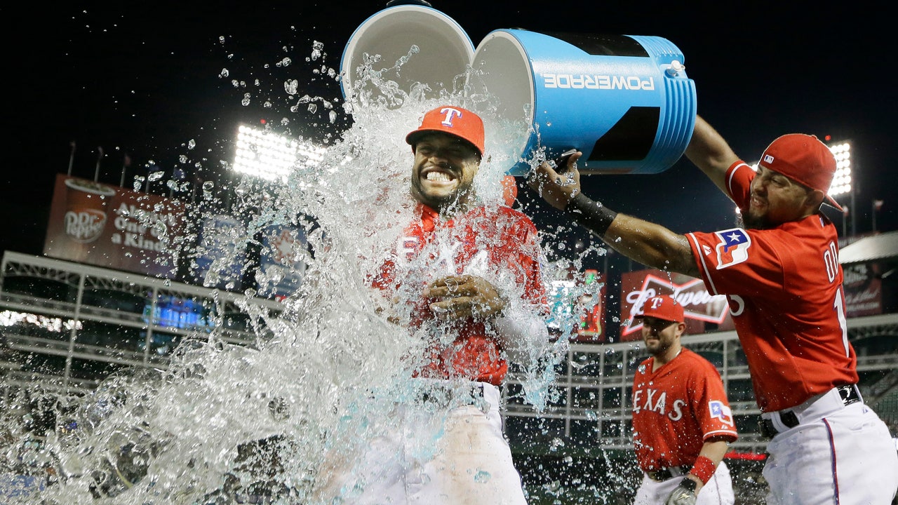 DeShields homer fuels dramatic Rangers rally